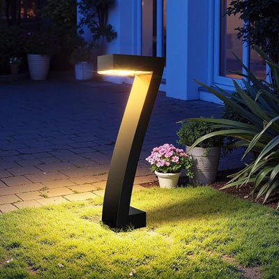 Outdoor Solar Lamp | SunGlow - GenZsolar